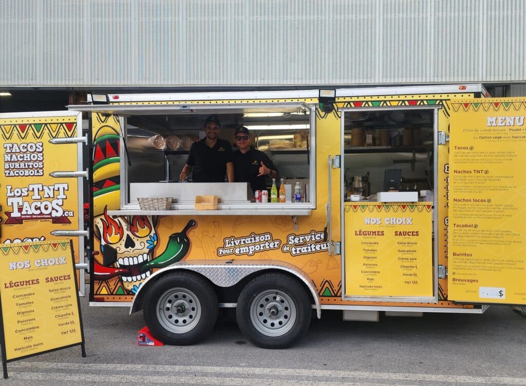 Camion de rue Los TNT Tacos en évènement